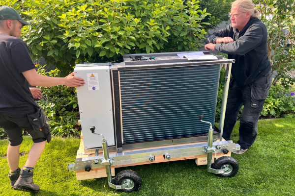 Wärmepumpe Transportwagen